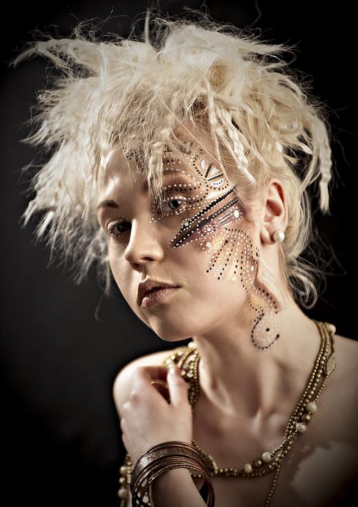 Makeup & hair : Shara, Photo : Jerker Berglin