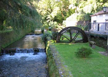 Furnas