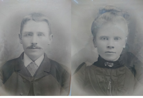 Anders och Karolina i unga år Anders och Karolina i unga år
