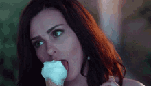 Mmm, gelato... Mmm, gelato...