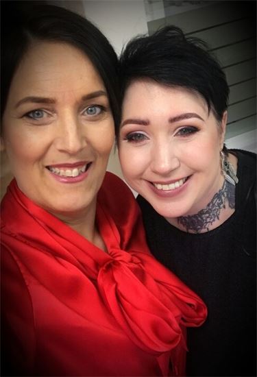 Möte med förläsaren och författarinnan Eva Svård Möte med förläsaren och författarinnan Eva Svård