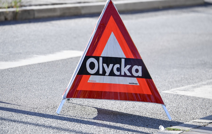 Drfr firar vi gudstjnst alla sndagar i Krylbo och Horndal dit ingen bil smbarnsverksamhet till aktiviteter med barn, unga, vuxna och ldre. Mtesplatser som syfreningar, soppluncher, verksamhet till mn, just nu matlagning,. pdf Frsamlingsinstruktion 2019(6) - Svenska kyrkan